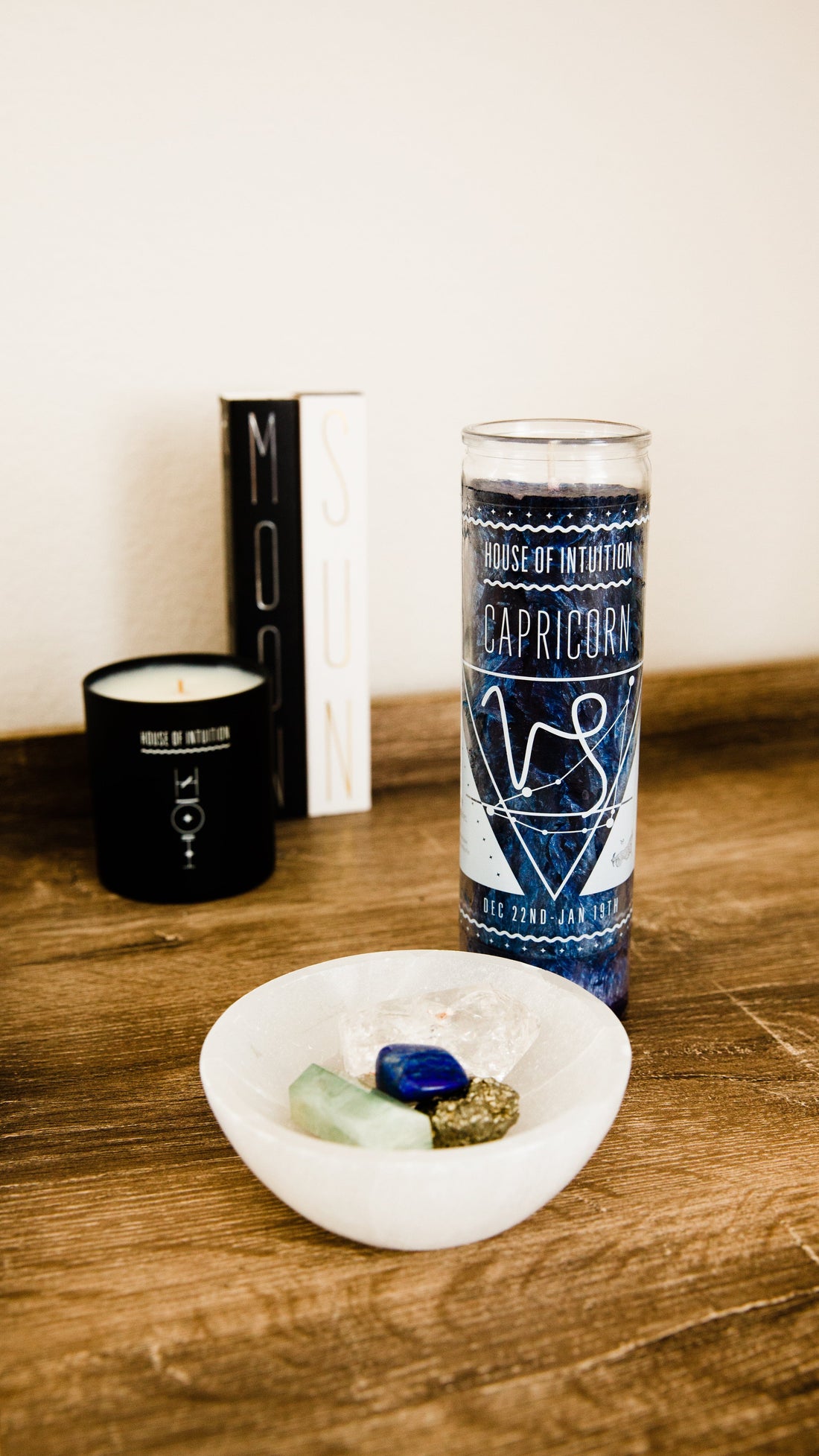 HOI Capricorn Zodiac Candle Candle -Zodiac V50