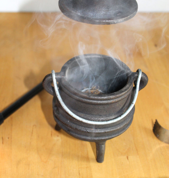 How to Properly (and Safely) Burn Loose Incense