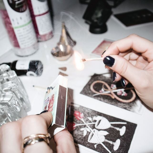 HOI MOON BOX SUBSCRIPTION REVIEW (Fashion Lush)