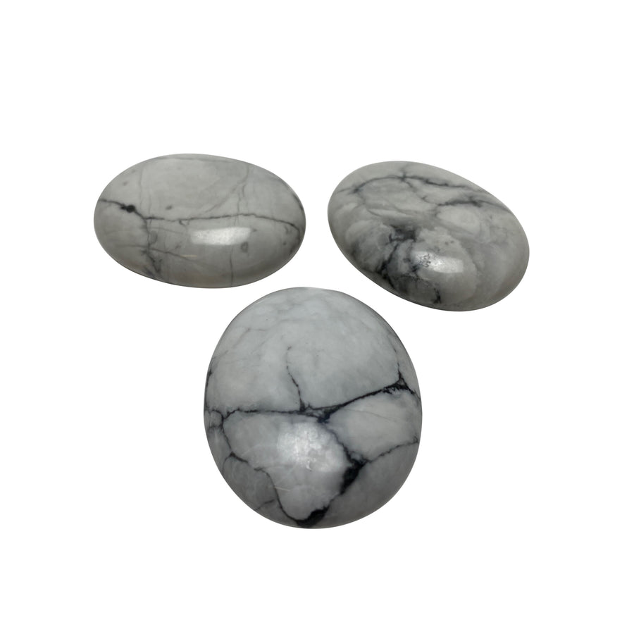 Howlite Pillow Stones Howlite Crystals A. $12.00 